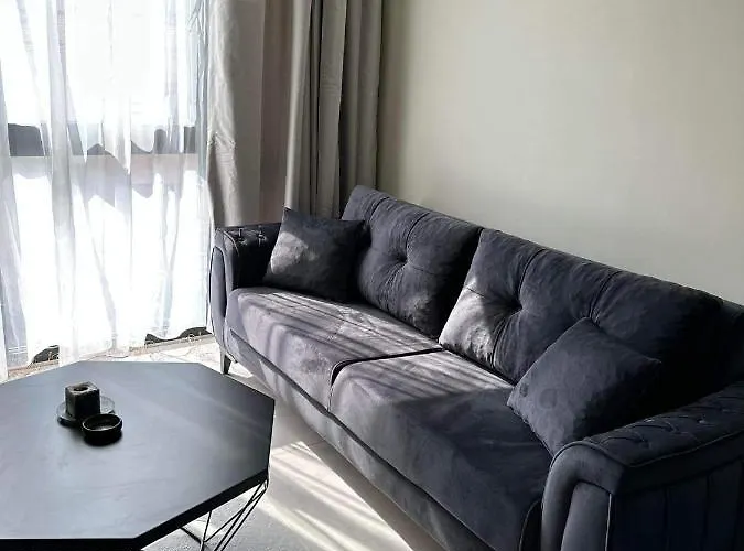 Romantic * Szent Konstantin és Elena